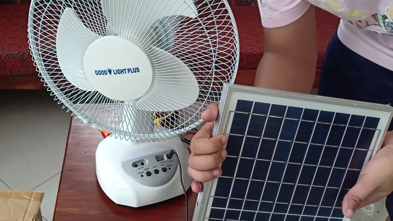 Rechargeable Fan w/ Solar Panel